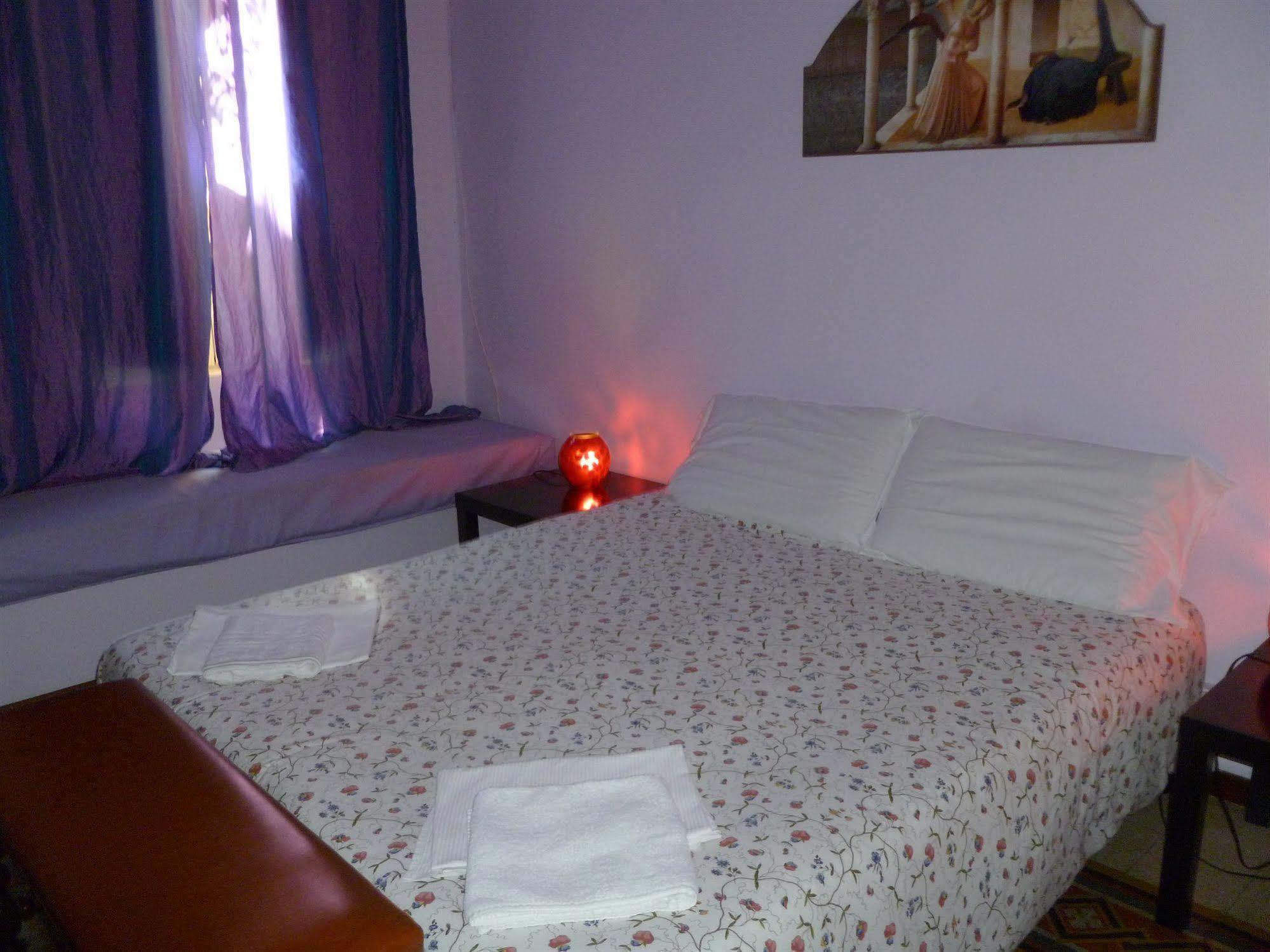 로마 카를로 알베르토 하우스 B&B 외부 사진